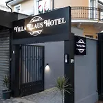 Claus 5* Tirana